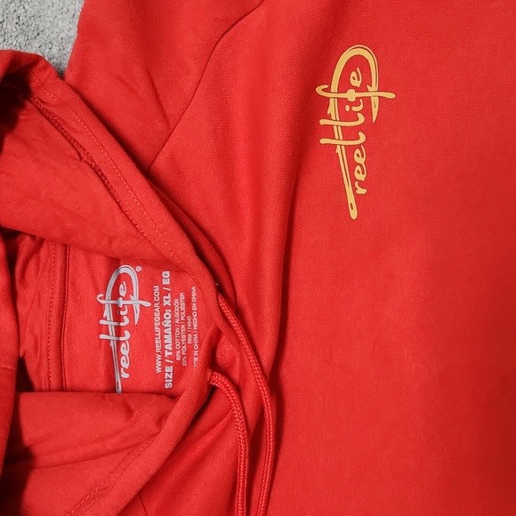 Reel Life Sweatshirt Hoodie Red XL Fisherman Graphic on Back - Picture 4 of 11